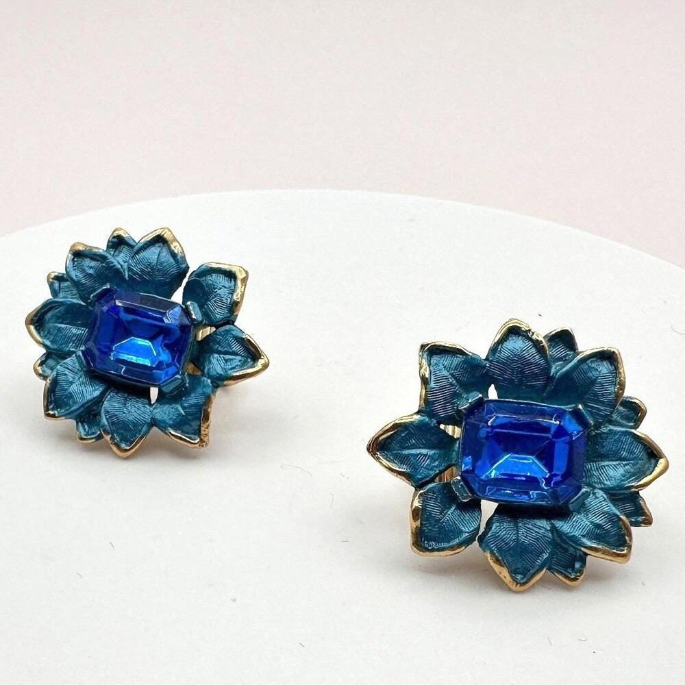 Vintage 90s Blue Gold Tone Flower Rhinestone Floral Clip-On Earrings Jewelry Y2K